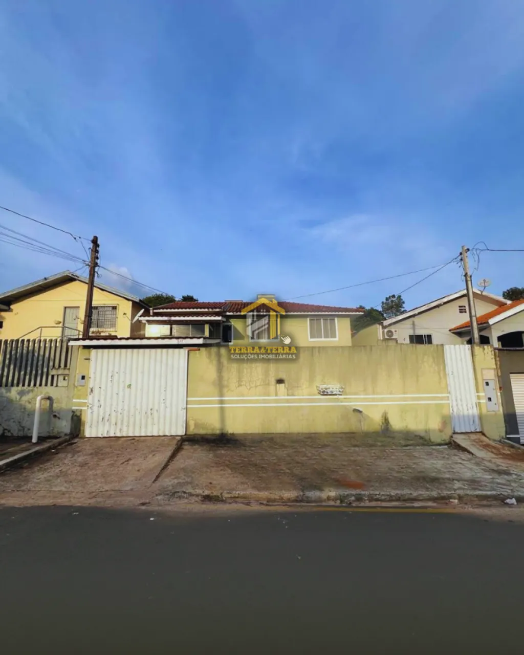 Casa para Locação em Telêmaco Borba, jardim Bandeirantes, 3 dormitórios, 1 banheiro, 1 vag