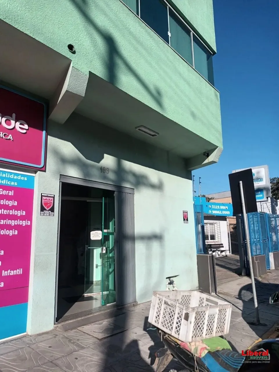 Imóvel para aluguel com 70 metros quadrados com 4 quartos em Centro - Viamão - RS