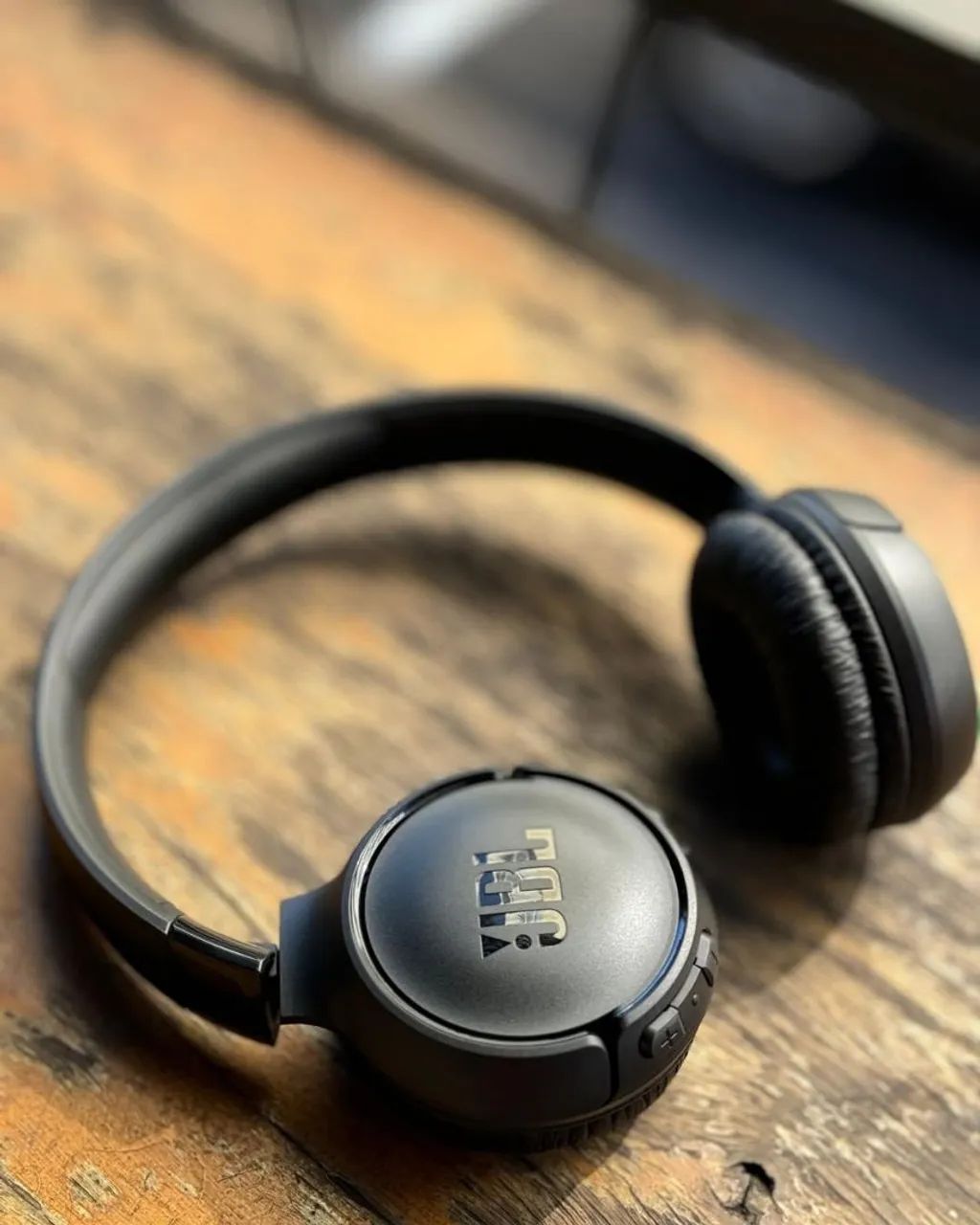 JBL TUNE 520BT