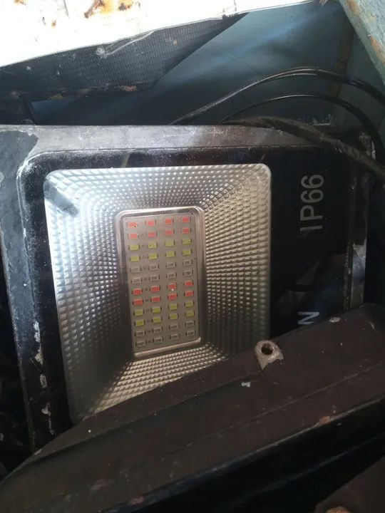 Refletor de LED - 8 Peças - Foto 2