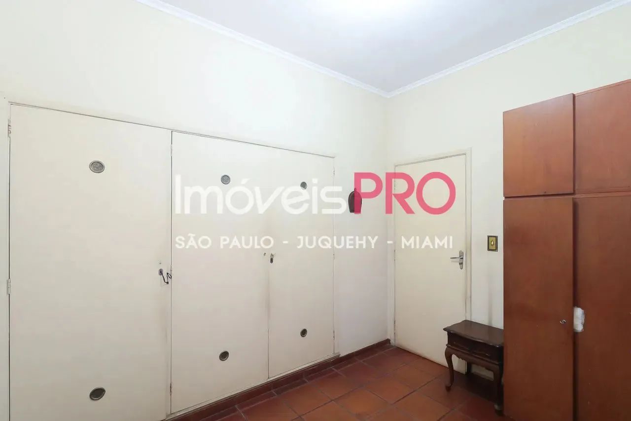 Casa terrea, 300m do Metrô, zoneamento ZM, potencial construtio 2 x , 10m de frente - Foto 5