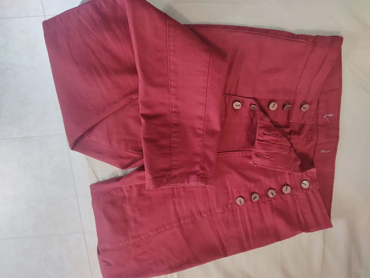 Calça Casual Rosada com Botões - Foto 3