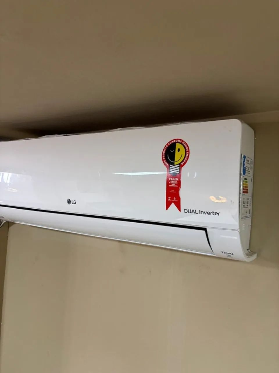 Ar Condicionado 12 mil Btus LG DUAL INVERTER - Foto 2