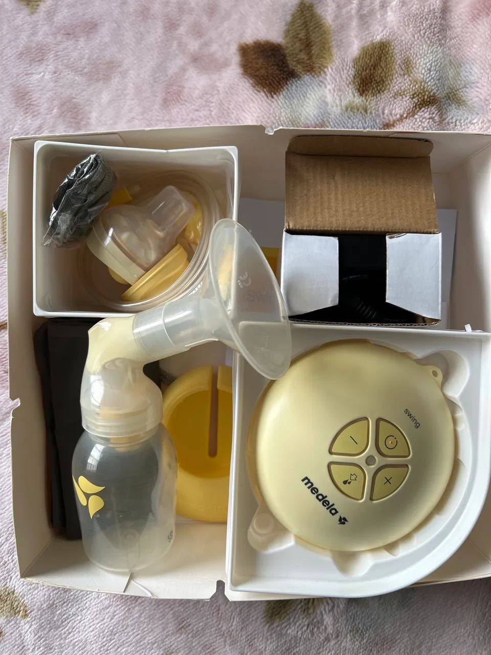 Medela - extratora de leite - Foto 2