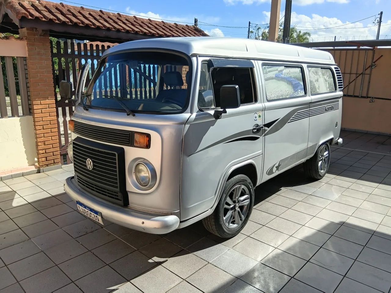 Volkswagen Kombi Kombi Standard/ Luxo/ Série Prata 2006