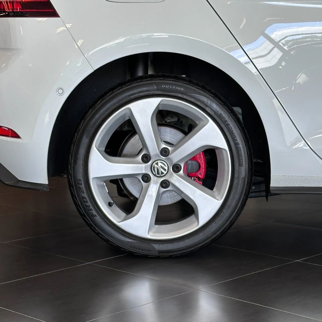 Volkswagen Golf GTI 350 TSI 2.0 230cv 16V Aut. 2019 - Foto 11