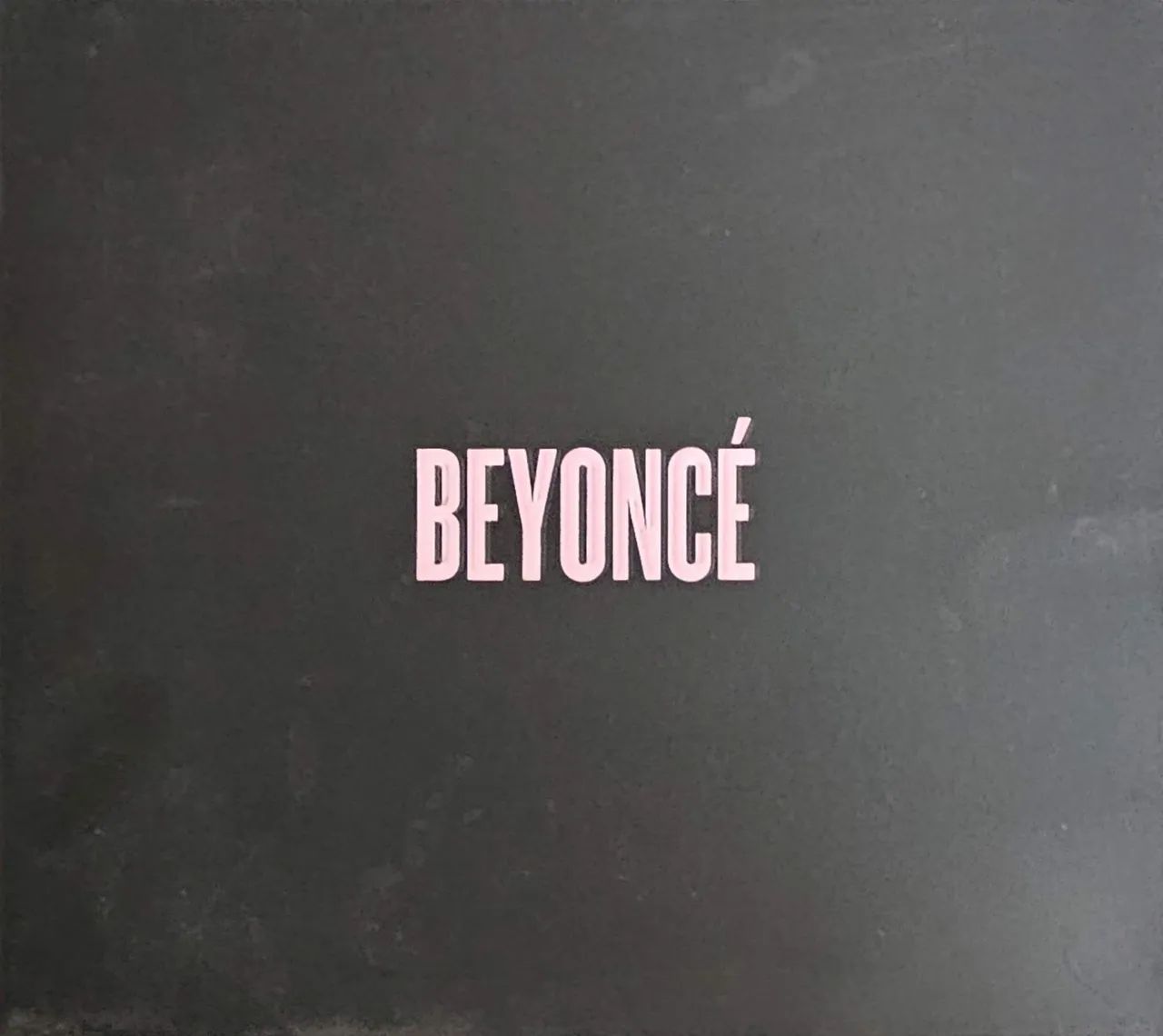 CD/ DVD Beyoncé - Um clássico dessa grande intérprete e cantora de sucesso Internacional. 