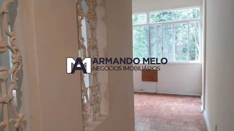 Apartamento à venda em Copacabana, Posto 4 quarto e sala com dependência e vaga - Foto 2