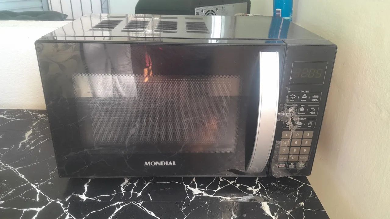 Micro-ondas semi novo 