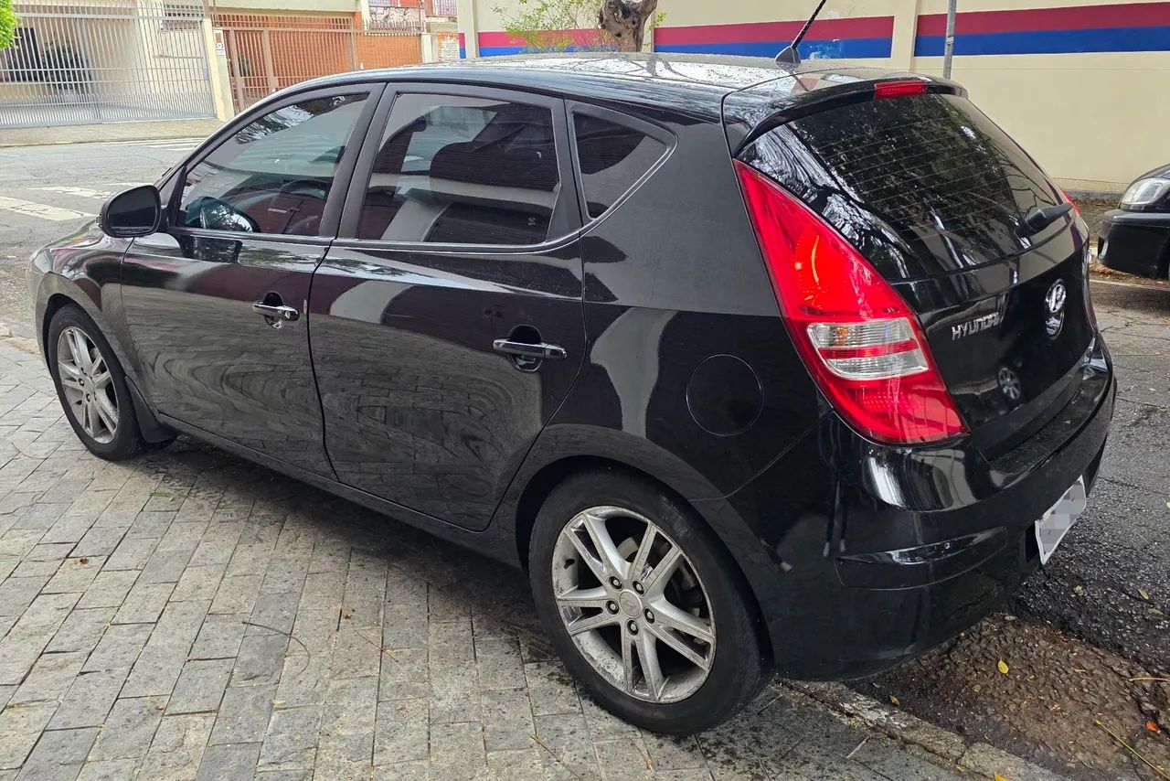 Hyundai i30 2.0 16V 145cv 5p Aut., foto 4 de 11