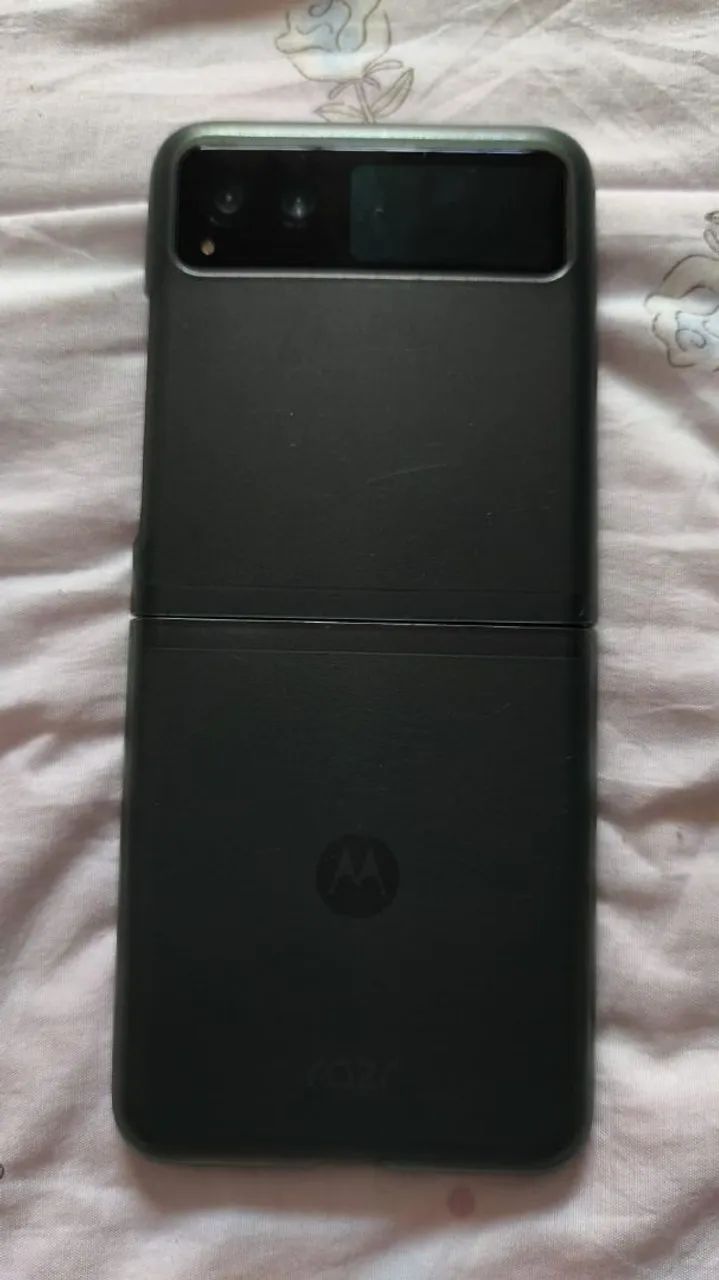 Celular razr 40 dobrável  - Foto 4