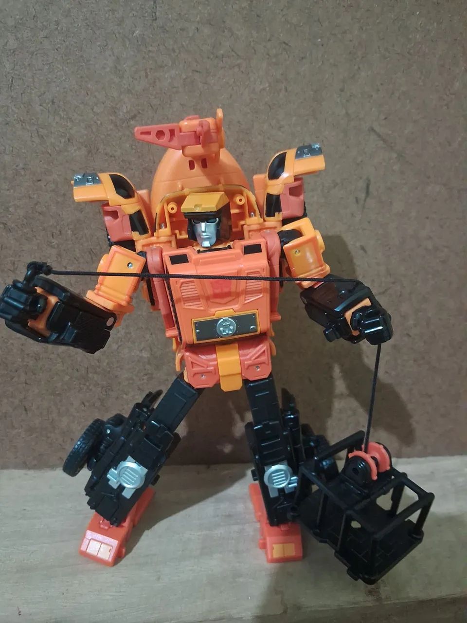 Transformers AOTP LEADER Sandstorm (Pack)