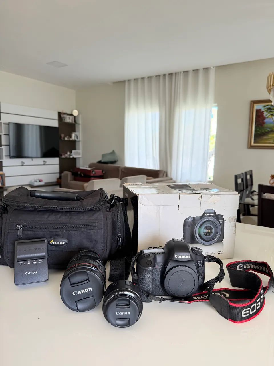 CANON EOS 6D FULL FRAME + 2 LENTES + GRIP ORIGINAL - KIT COMPLETO