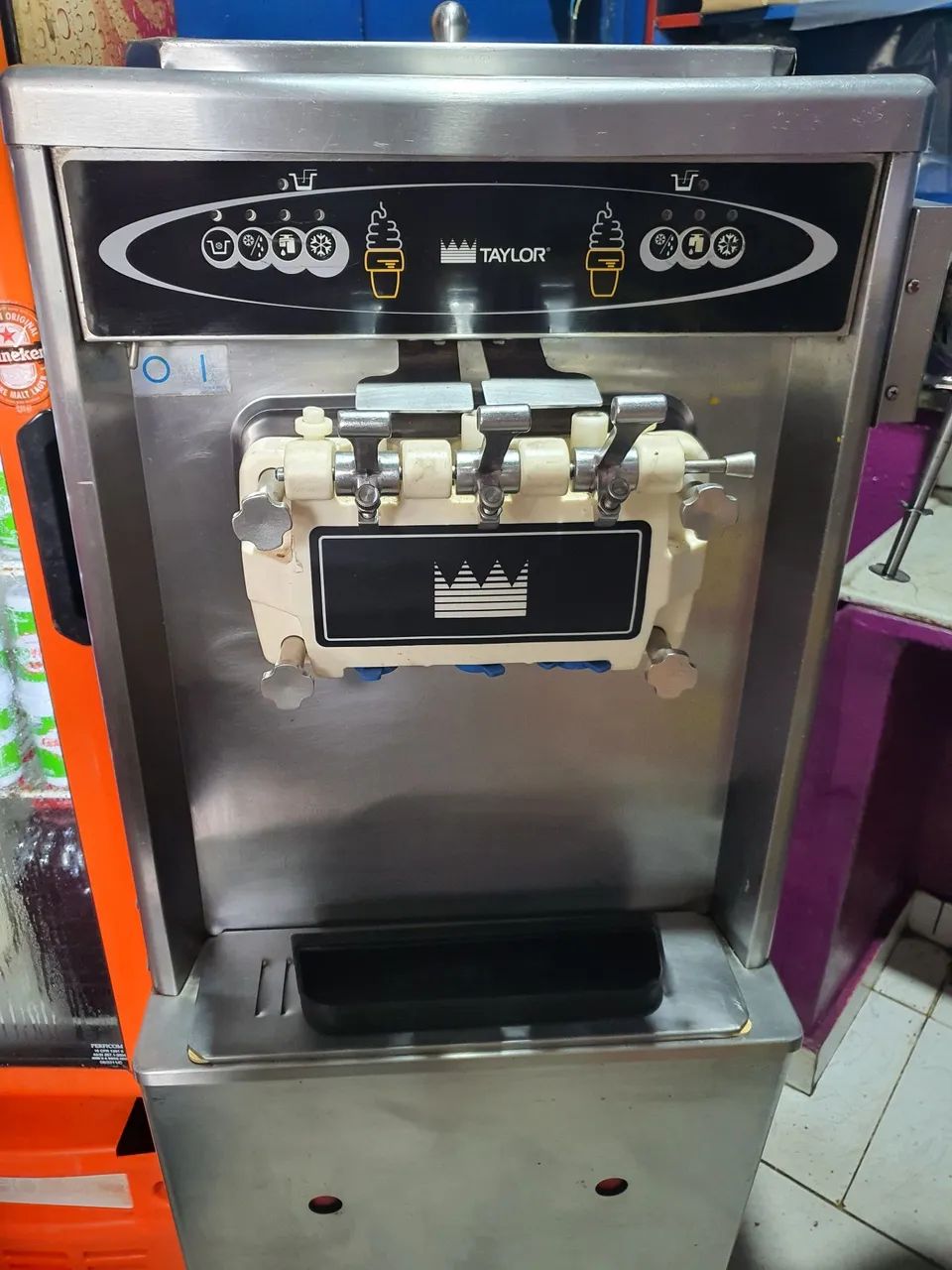 Maquina de sorvete taylor 336 - Foto 4
