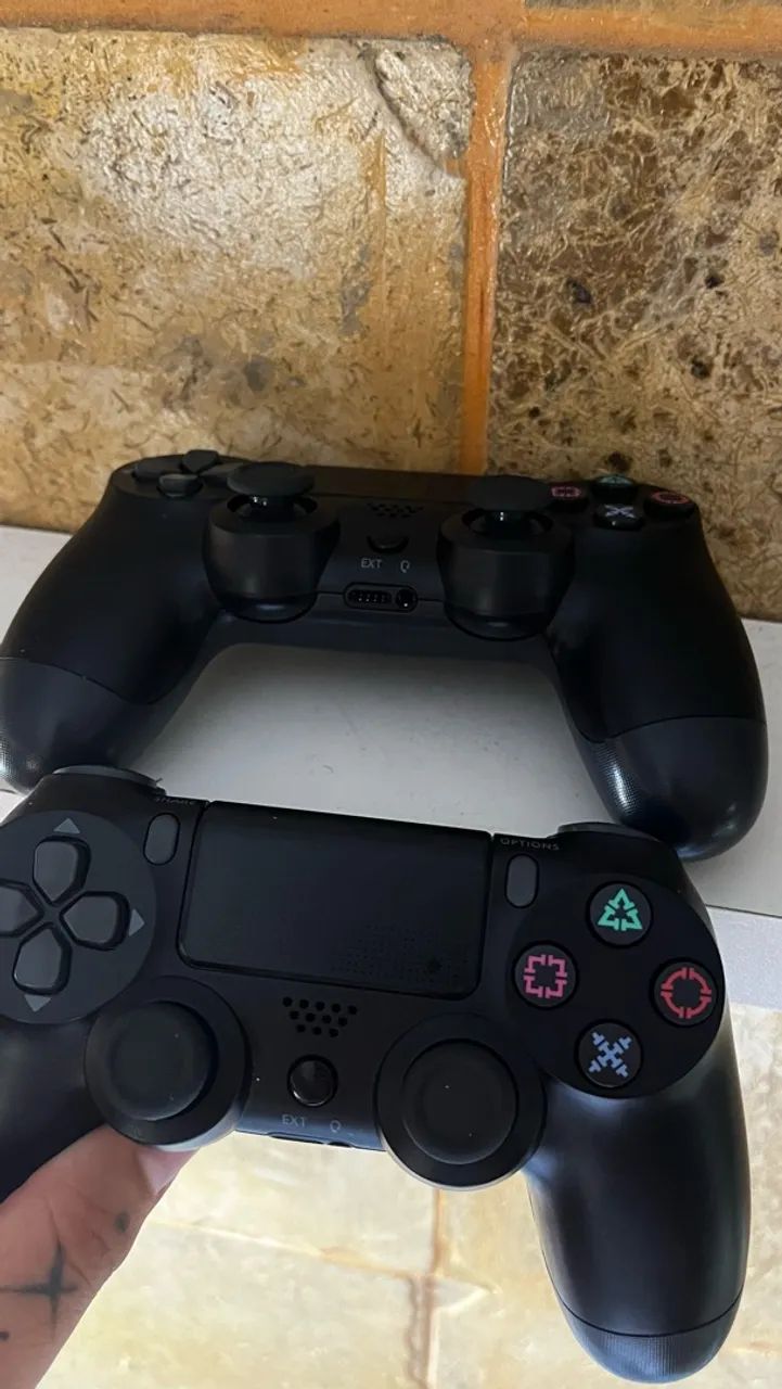 Combo 2 controles de PS4