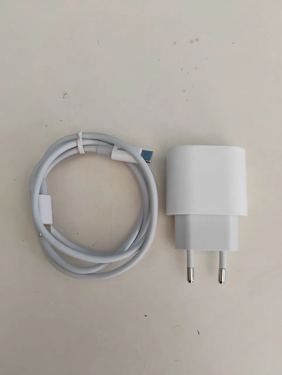 Carregador Turbo 20 Watts + Cabo USB Tipo C.
