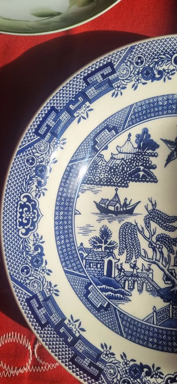Pratos de porcelana antigos  - Foto 6
