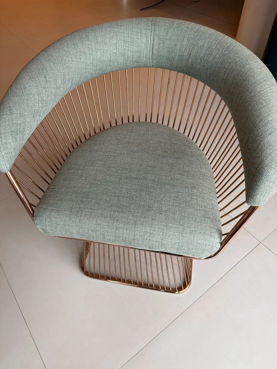 Mesa de jantar com cadeiras 
