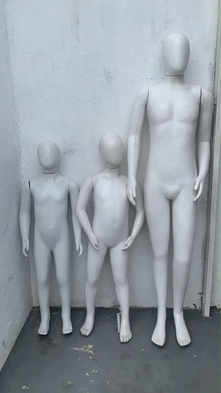 Kit com 3 Manequins: 1 adulto 2 infantis 