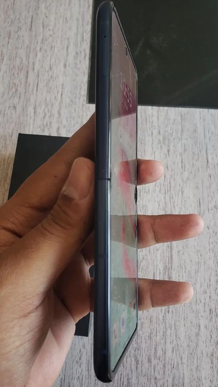 Moto razr 60 - Foto 3