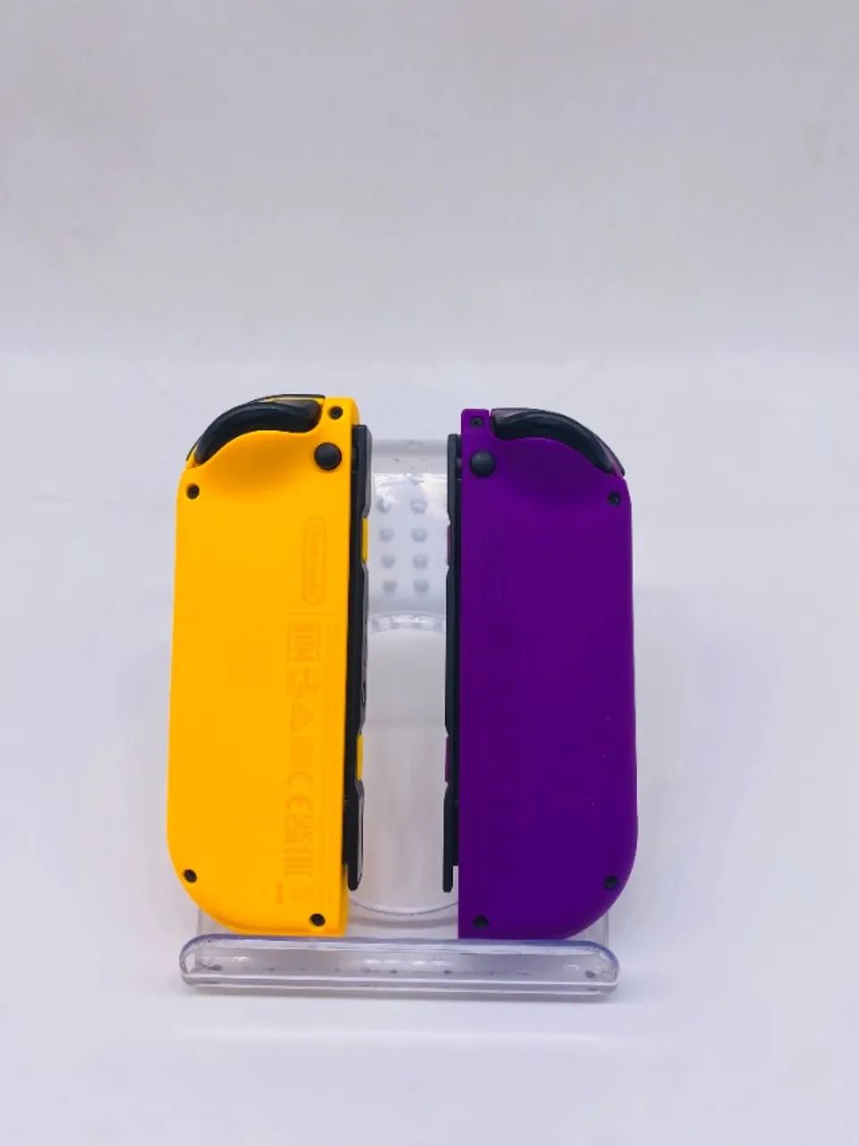Par De Joy Cons Roxo e Amarelo Usado Para Nintendo Switch - Foto 3
