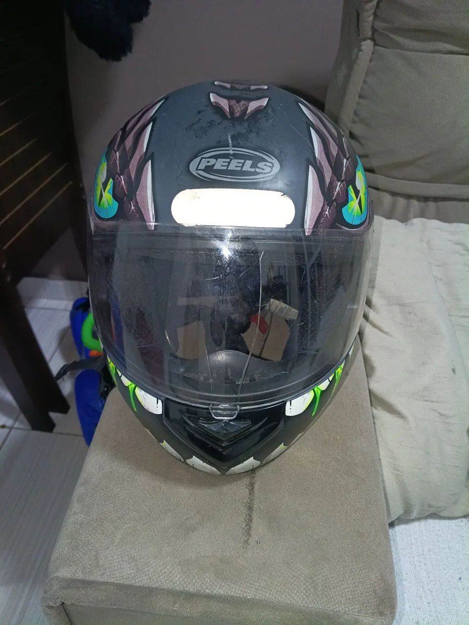 Capacete Peels 