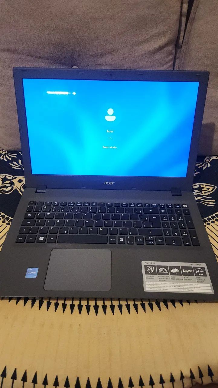 Notebook Acer Aspire E15 intel i7 8GB 256SSD Win11 - Foto 4