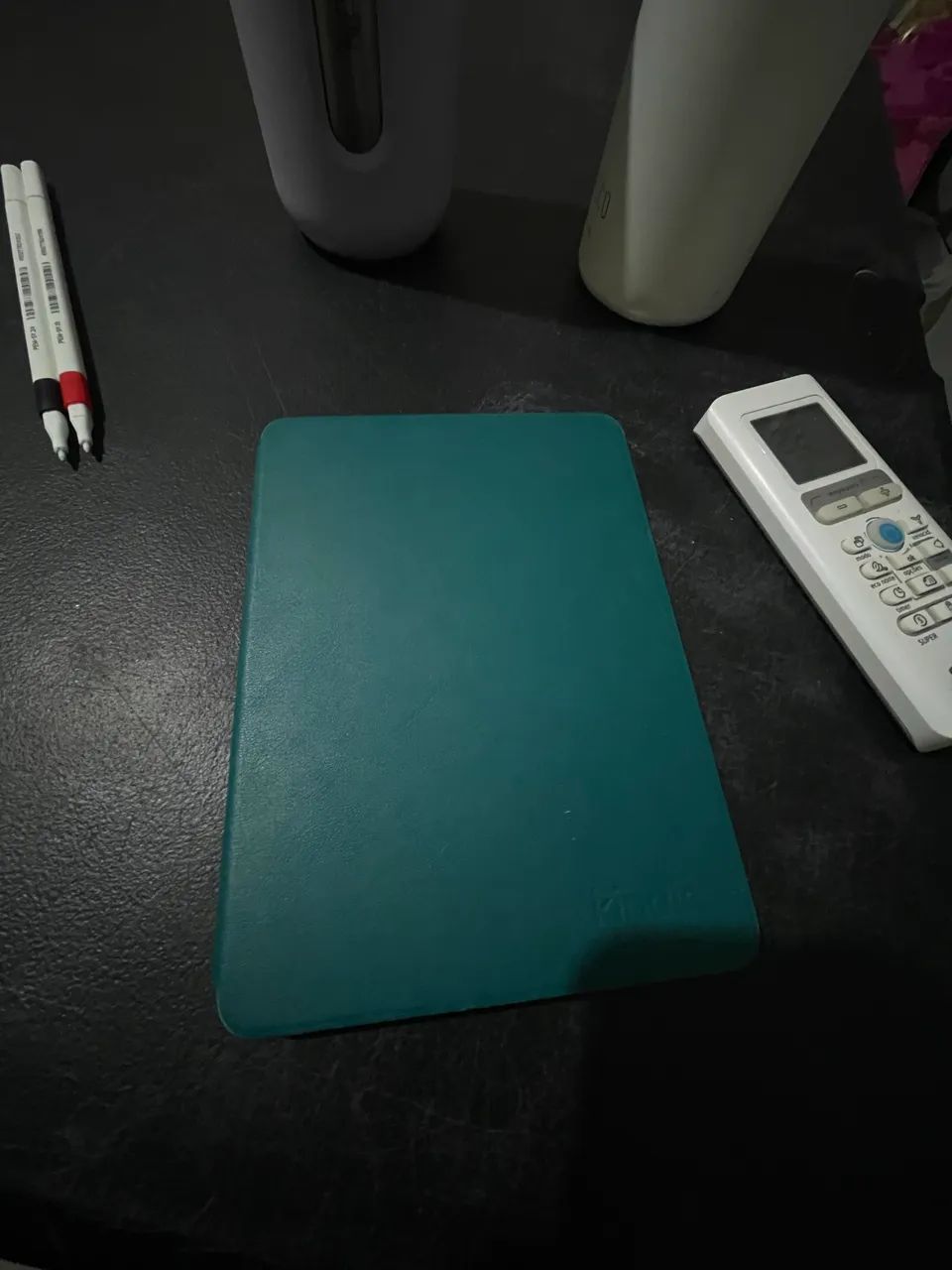 Kindle Softcolor - novo com capa original - Foto 2