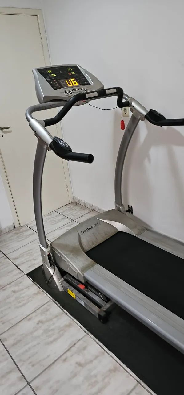 Esteira Ergometrica Reebok TR2 PremierRun - Foto 4