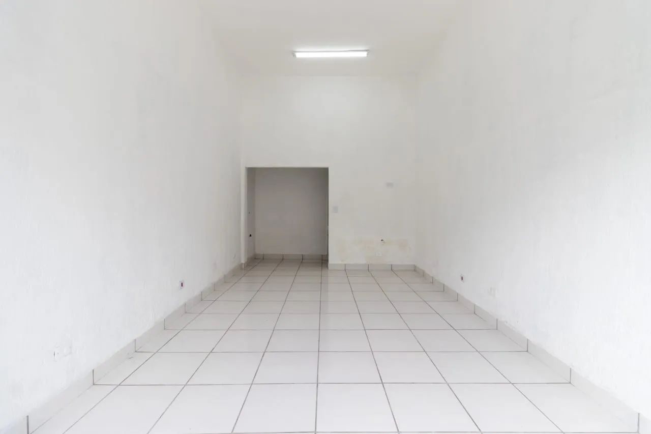 Loja na Avenida Ede, 1052 - A  25 m²