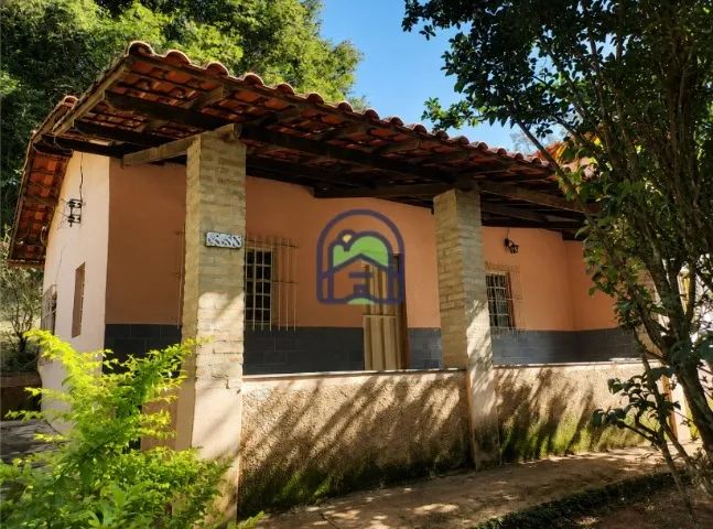CHÁCARA COM 1.000 M² E CASA DE 2 QUARTOS