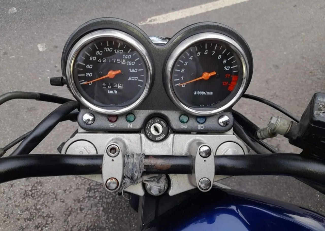 Gs 500E SUZUKI  - Foto 5