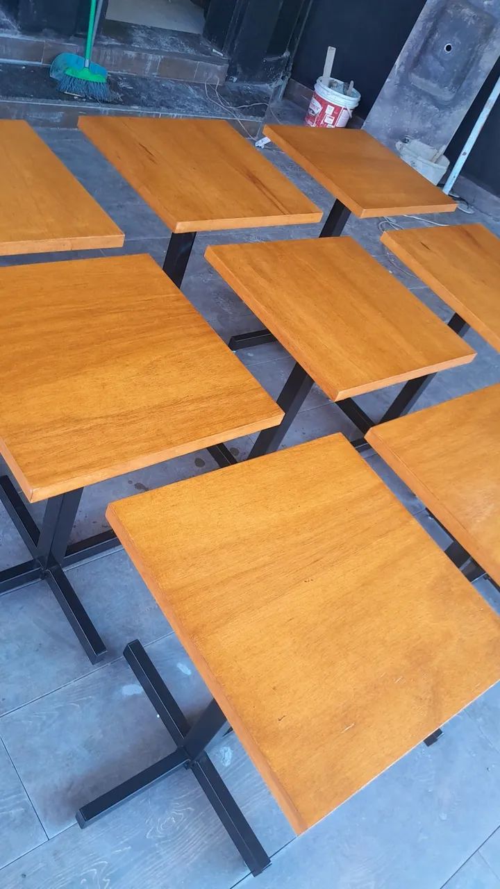 Mesa para restaurantes (não tenho cadeiras) - Foto 3