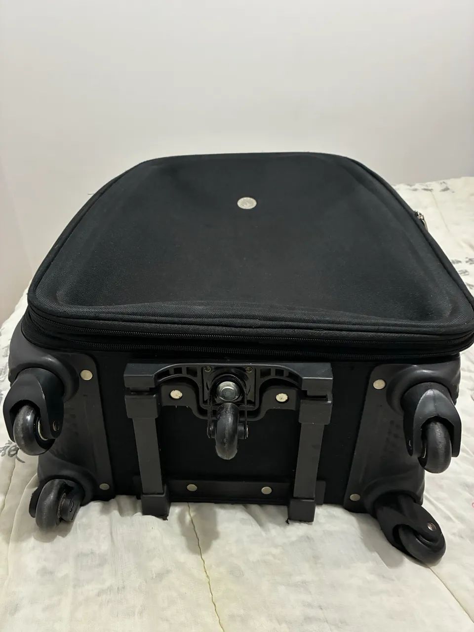 Mala de viagem (com defeito)