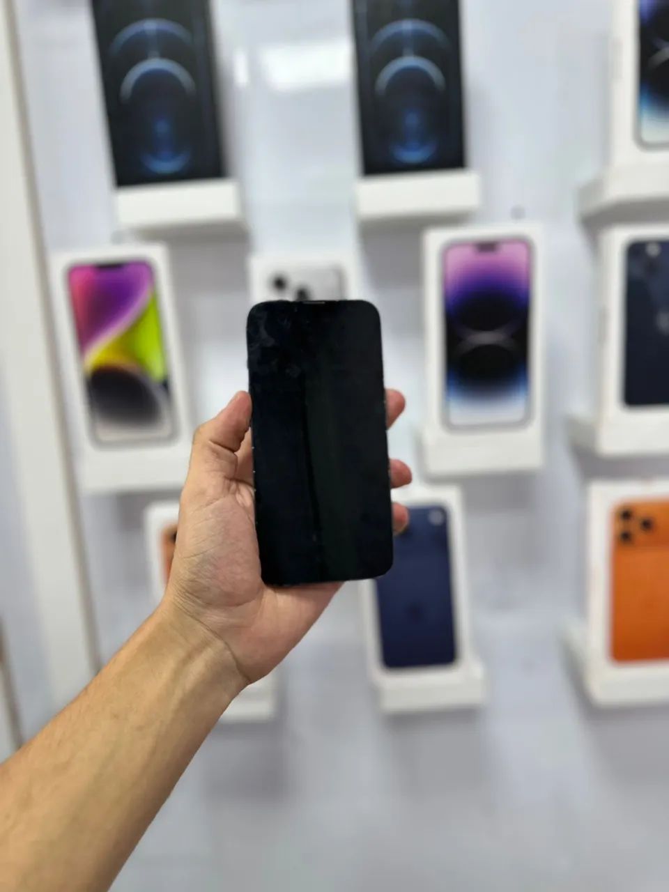 iPhone 13 Pro 128GB ?2.699,00 - Celulares e Smartphones