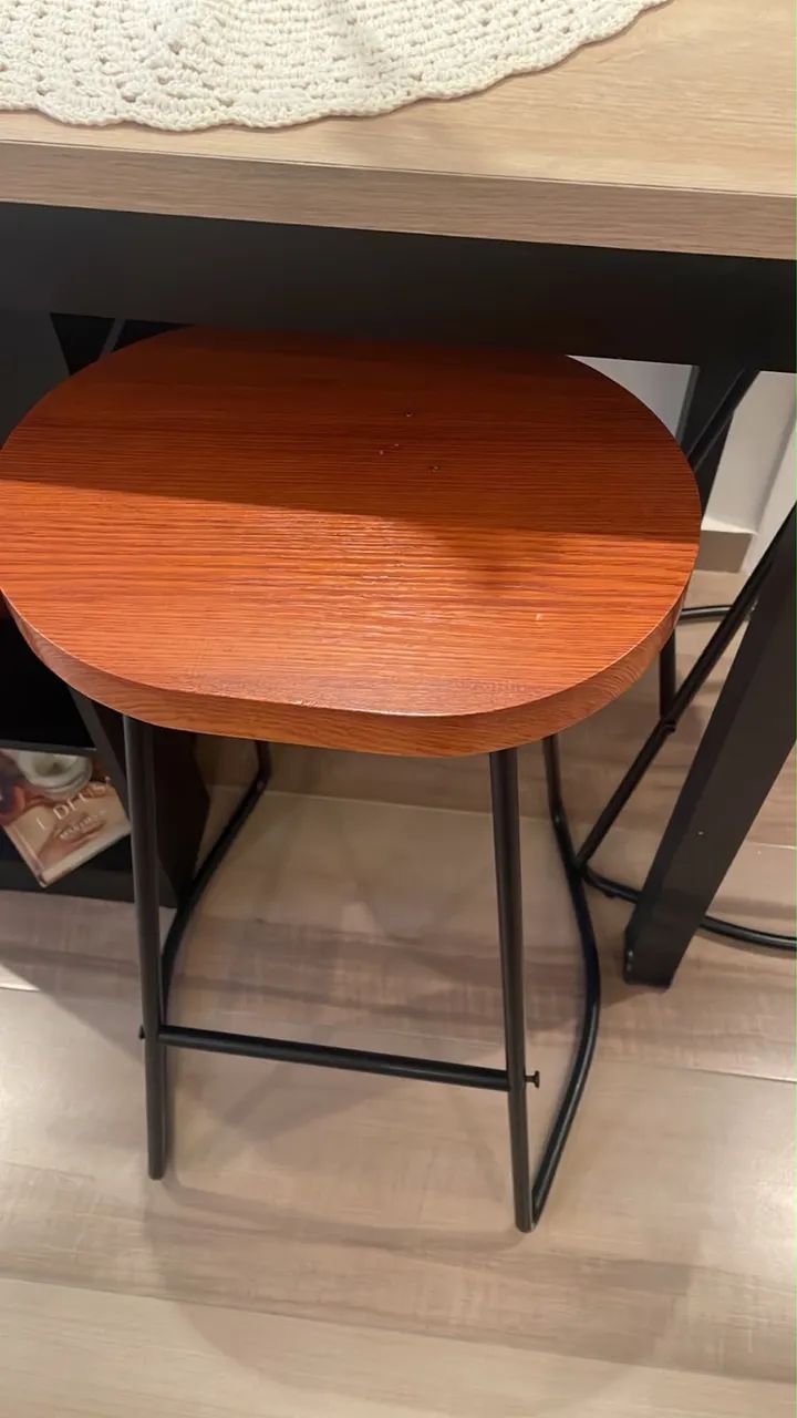 Bancada Decorativa + Banquetas  - Foto 3