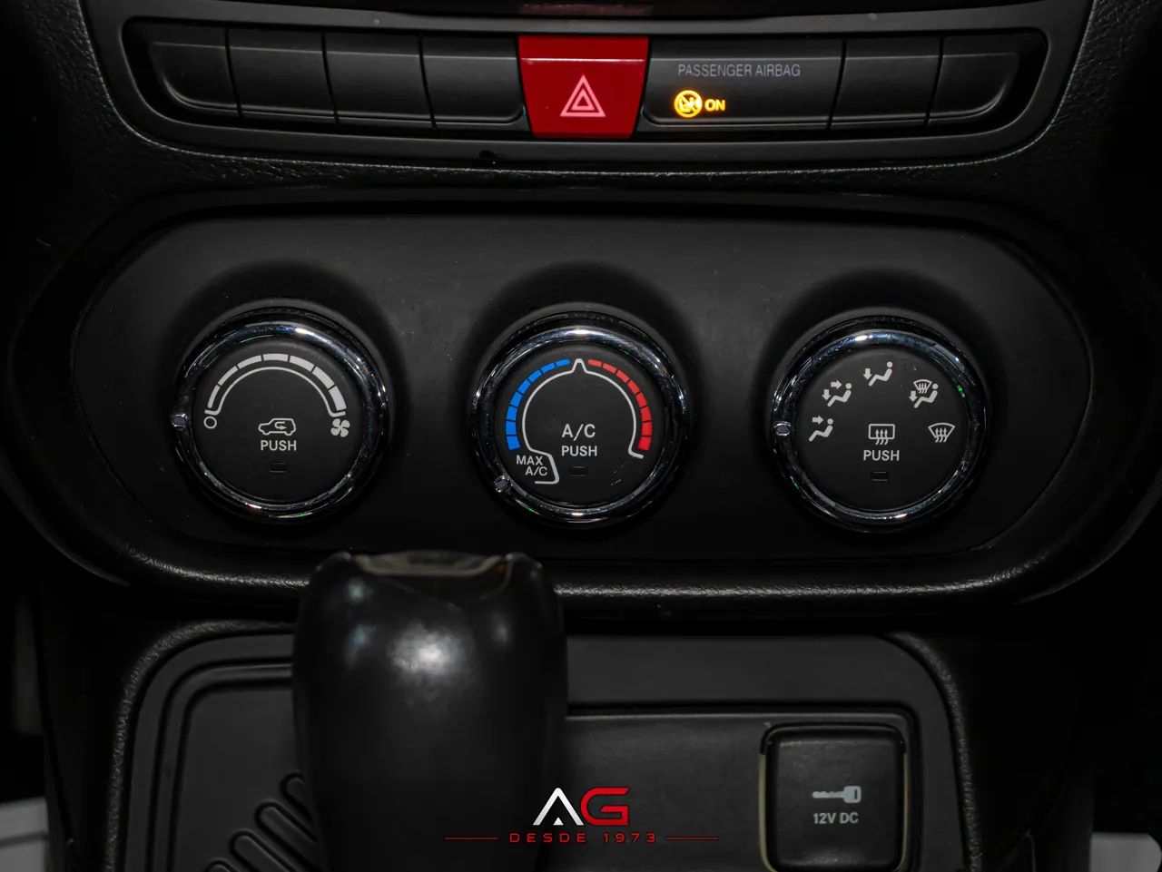 Jeep Renegade Sport 1.8 4x2 Flex 16V Aut., foto 8 de 20
