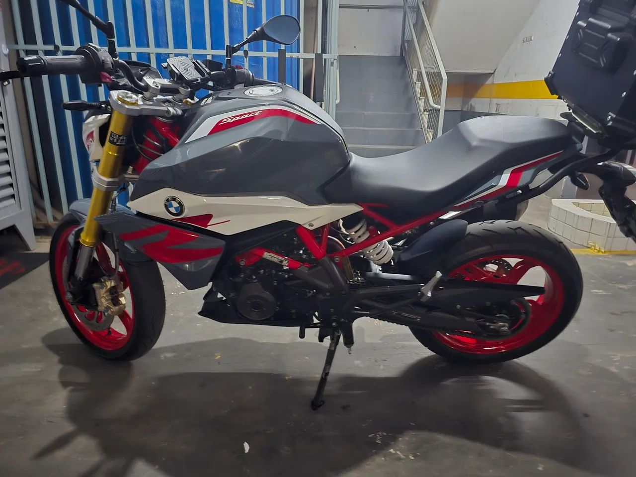 BMW G 310r  - Foto 3