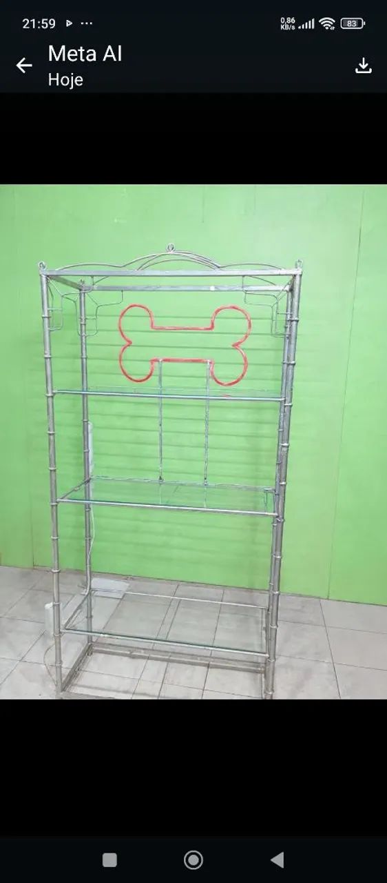 Estante vitrine de ferro Altura 2metros largura 1metro