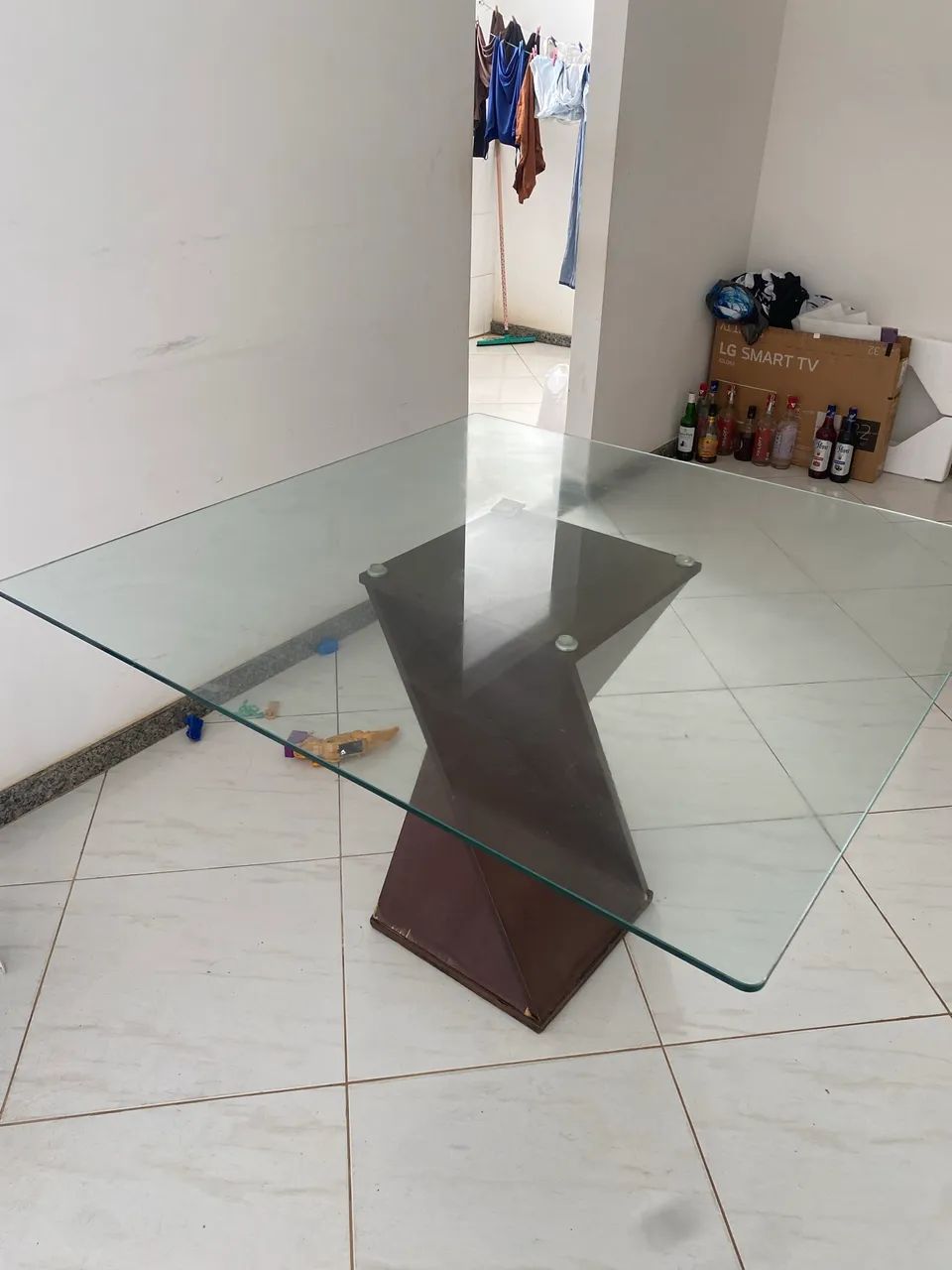 VENDO MESA DE VIDRO - Foto 2