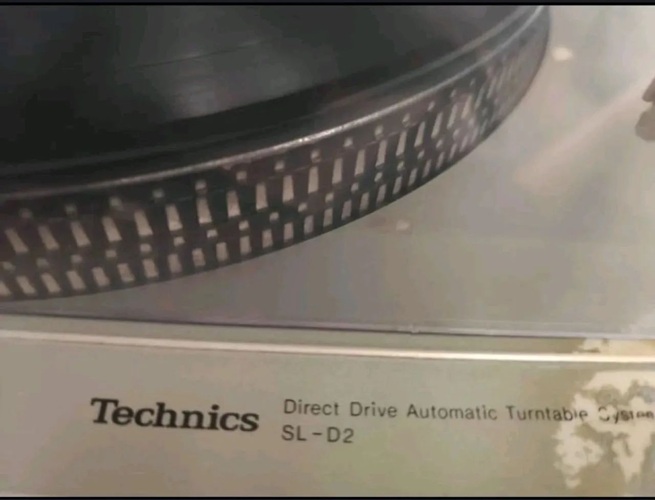 Toca Discos TECHNICS SL-D2 - Foto 2