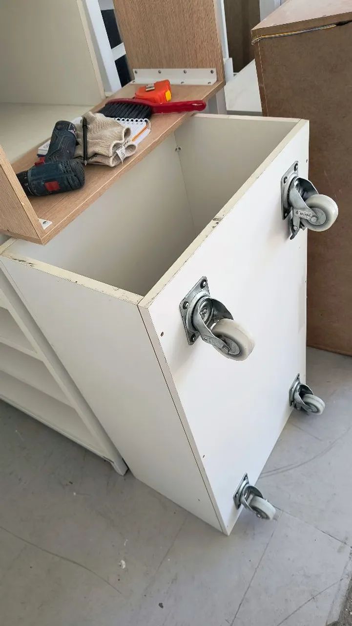 Movel com rodas para lojas - Foto 2