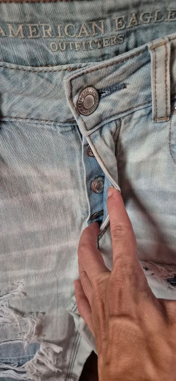 Calça jeans clara American Eagle - Foto 4