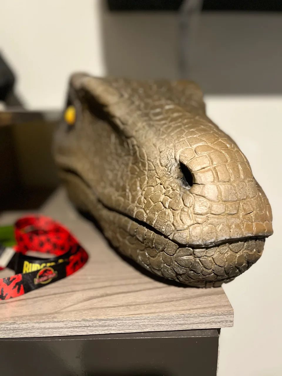 Velociraptor Jurassic Park - estátua da cabeça  - Foto 2