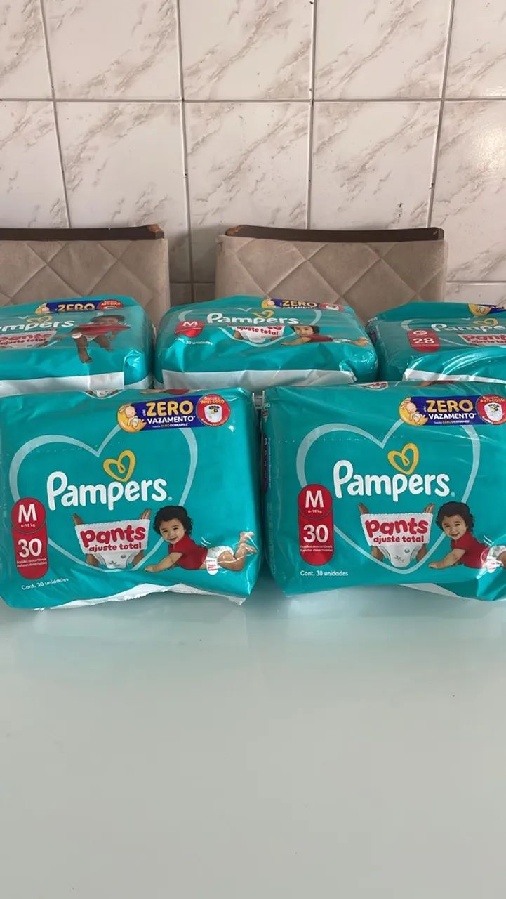 Fralda Pampers ( M ) 