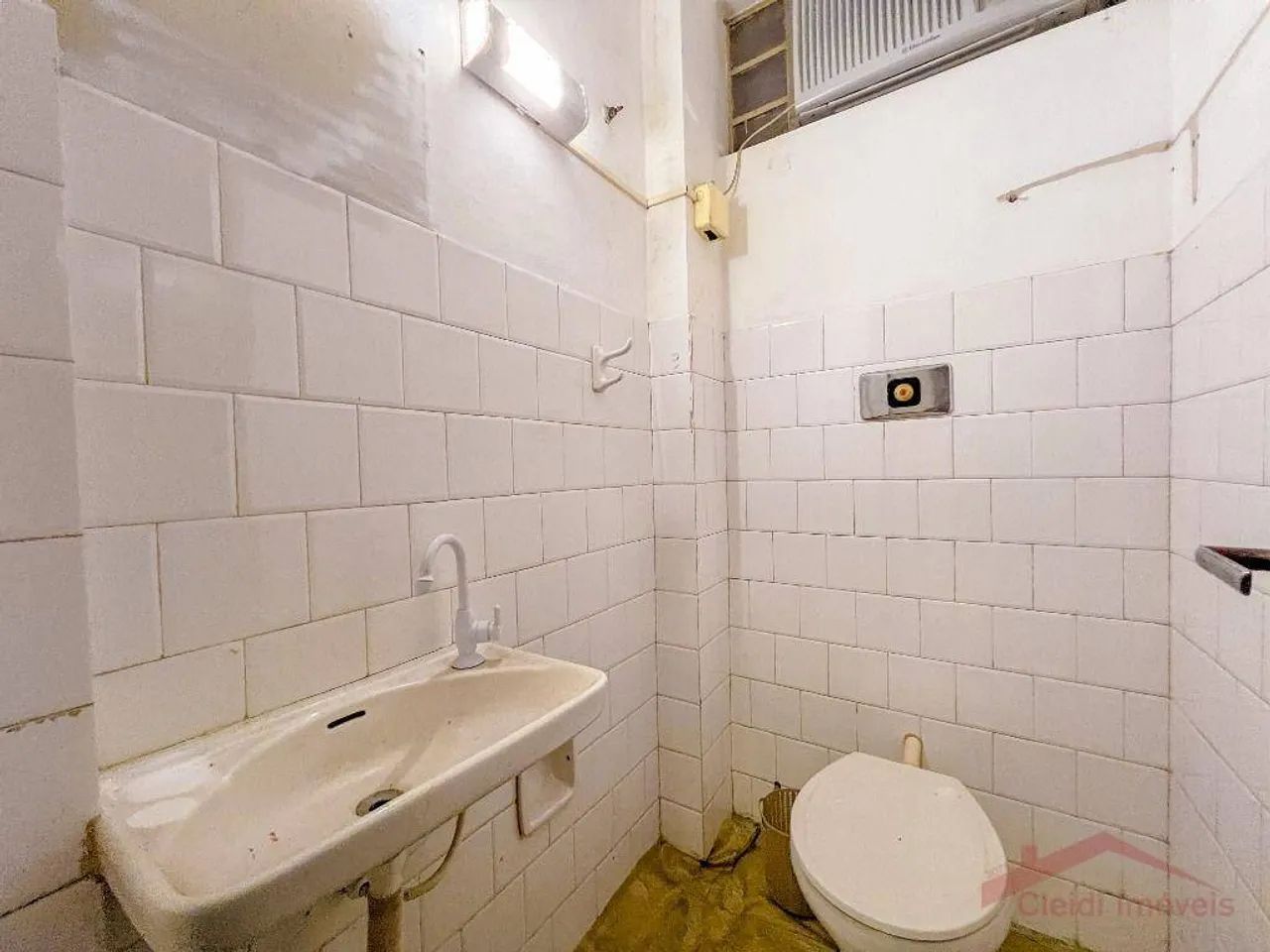 Sala à venda, 46 m² por R$ 199.999,90 - Centro - Joinville/SC - Foto 8