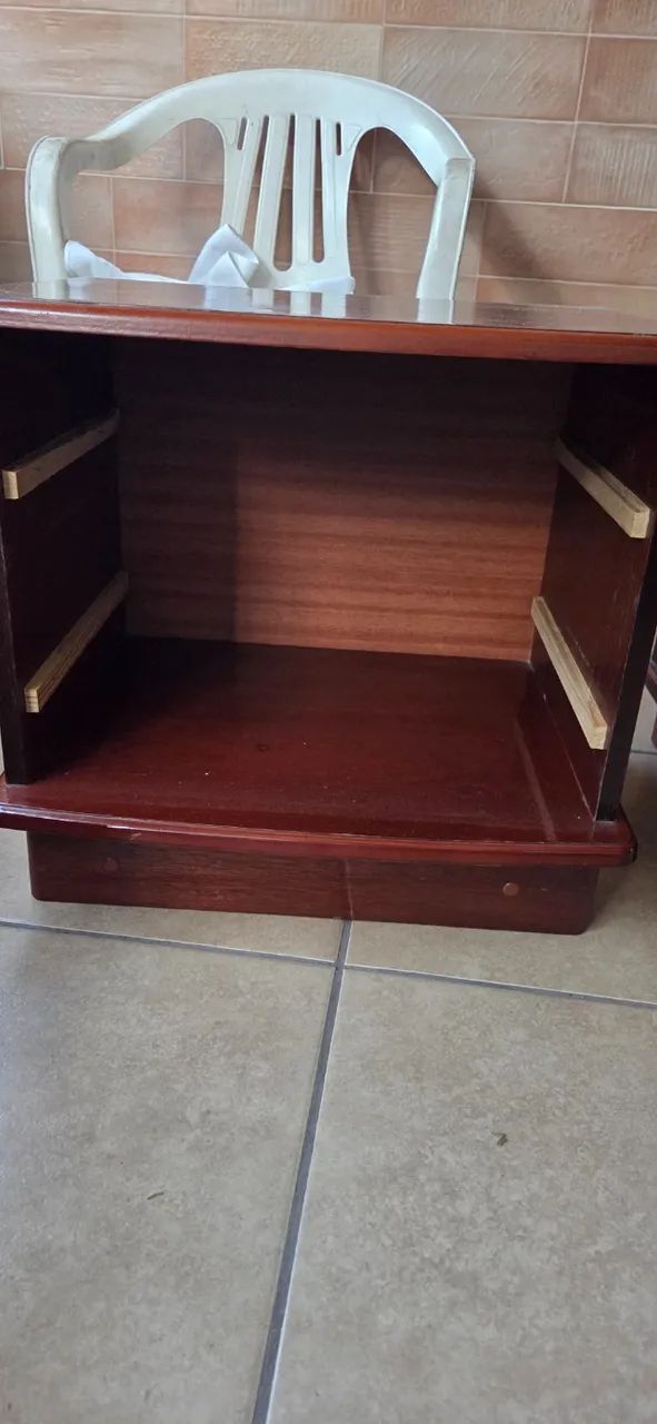 Mesa de Cabeceira - Foto 2