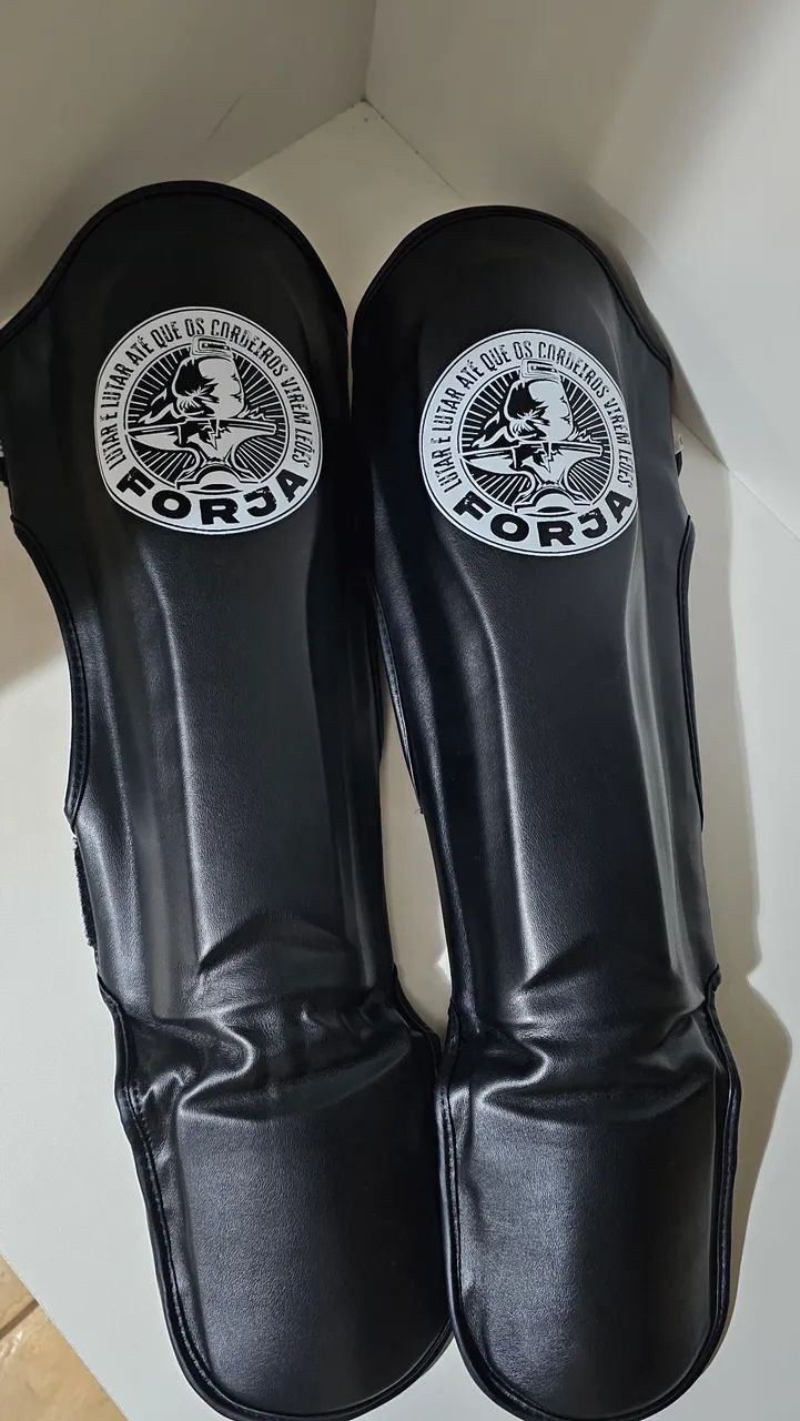 Caneleira Muay Thai