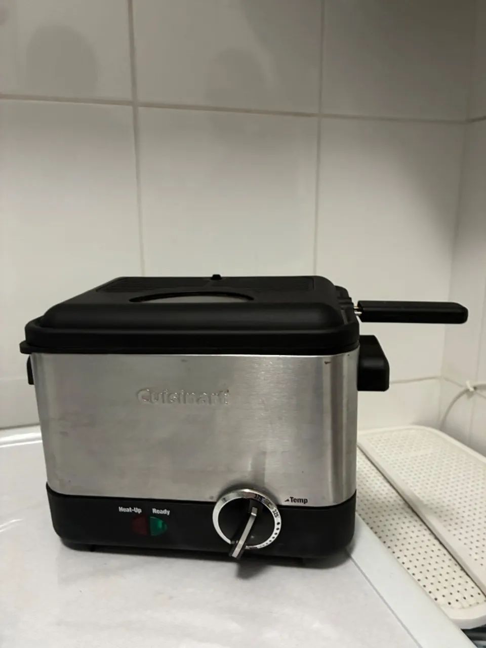 Fritadeira Cuisinart Compacta 