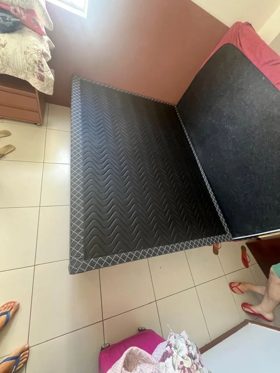 Queen-size Bed Base + Mattress65579528312066121